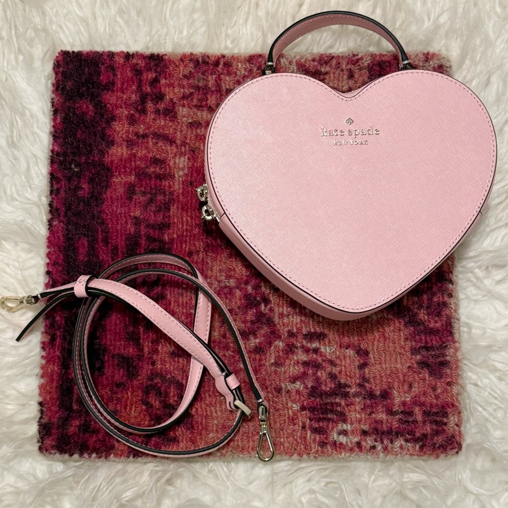 SOLD! Kate Spade Love Shack Heart Crossbody in Pink